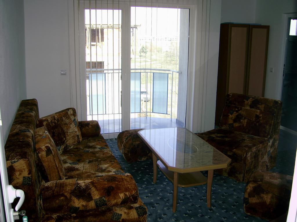 Sianie Guest House رافدا المظهر الخارجي الصورة