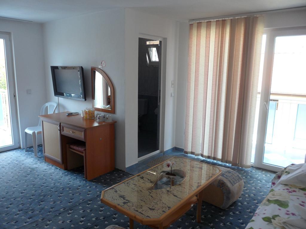 Sianie Guest House رافدا المظهر الخارجي الصورة