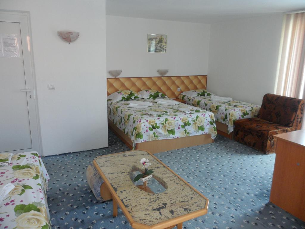 Sianie Guest House رافدا المظهر الخارجي الصورة