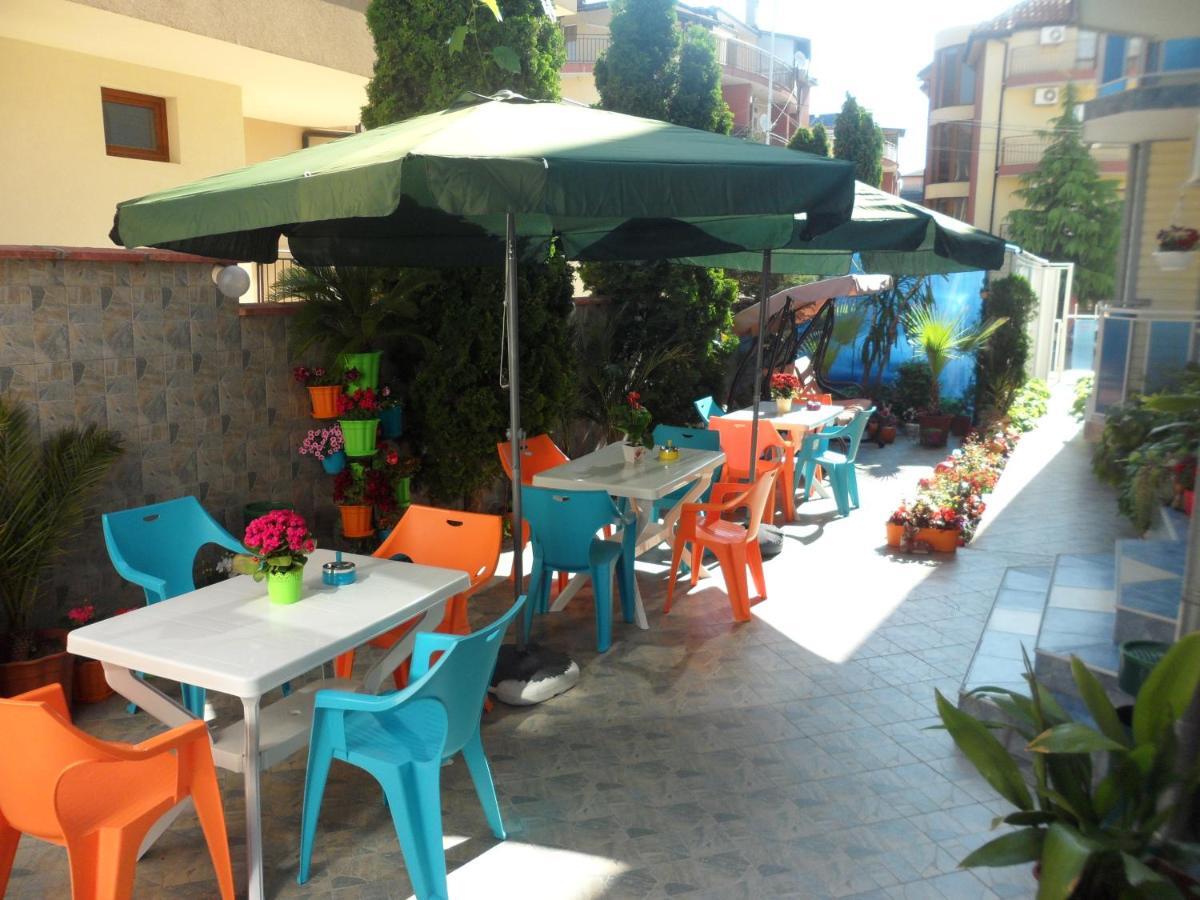 Sianie Guest House رافدا الغرفة الصورة